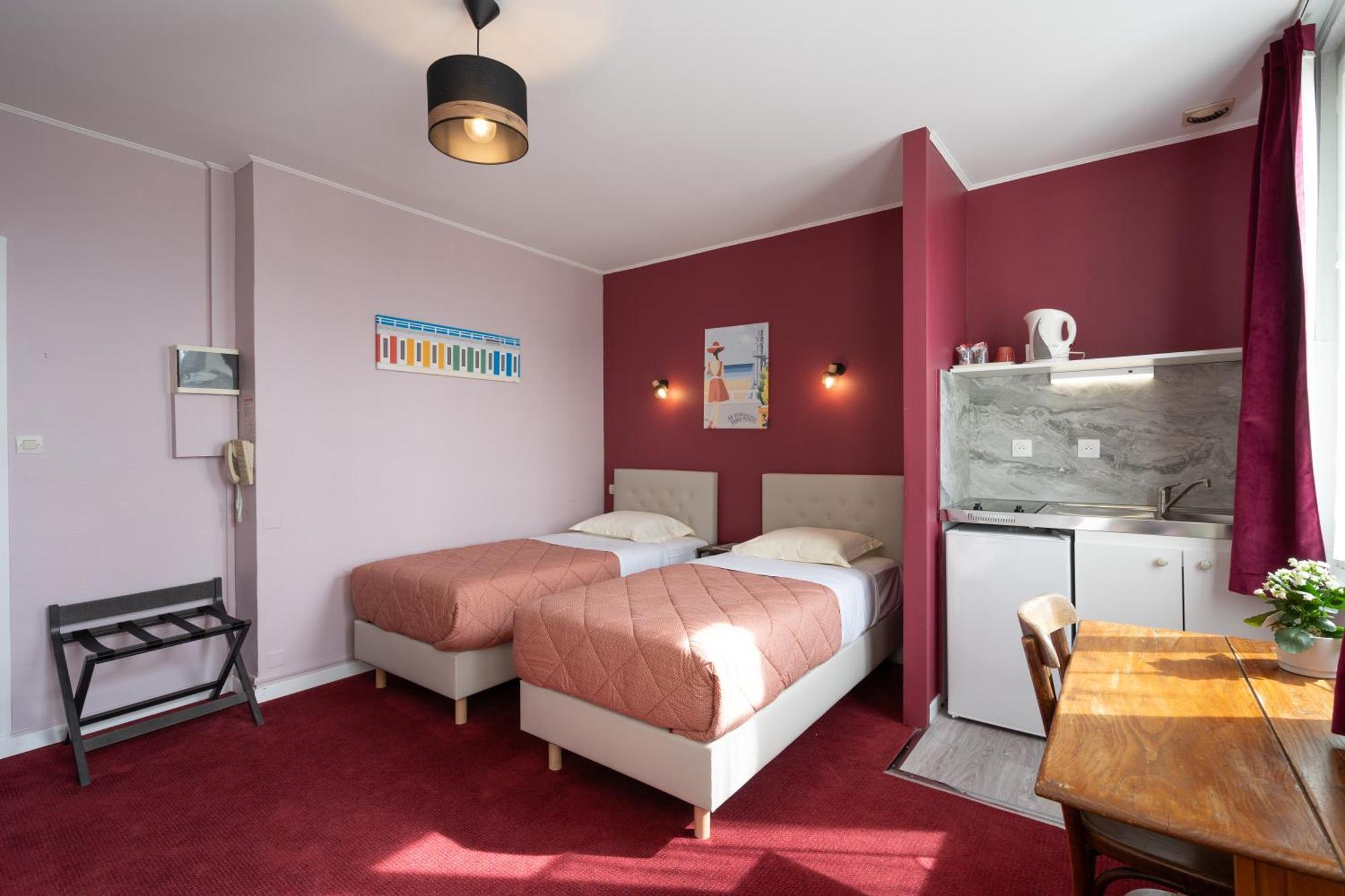 Hotel Le Caddy Le Touquet エクステリア 写真